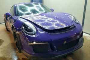 Porsche 911 GT3RS motorhjelm stenslagsfolie lakbeskyttelse