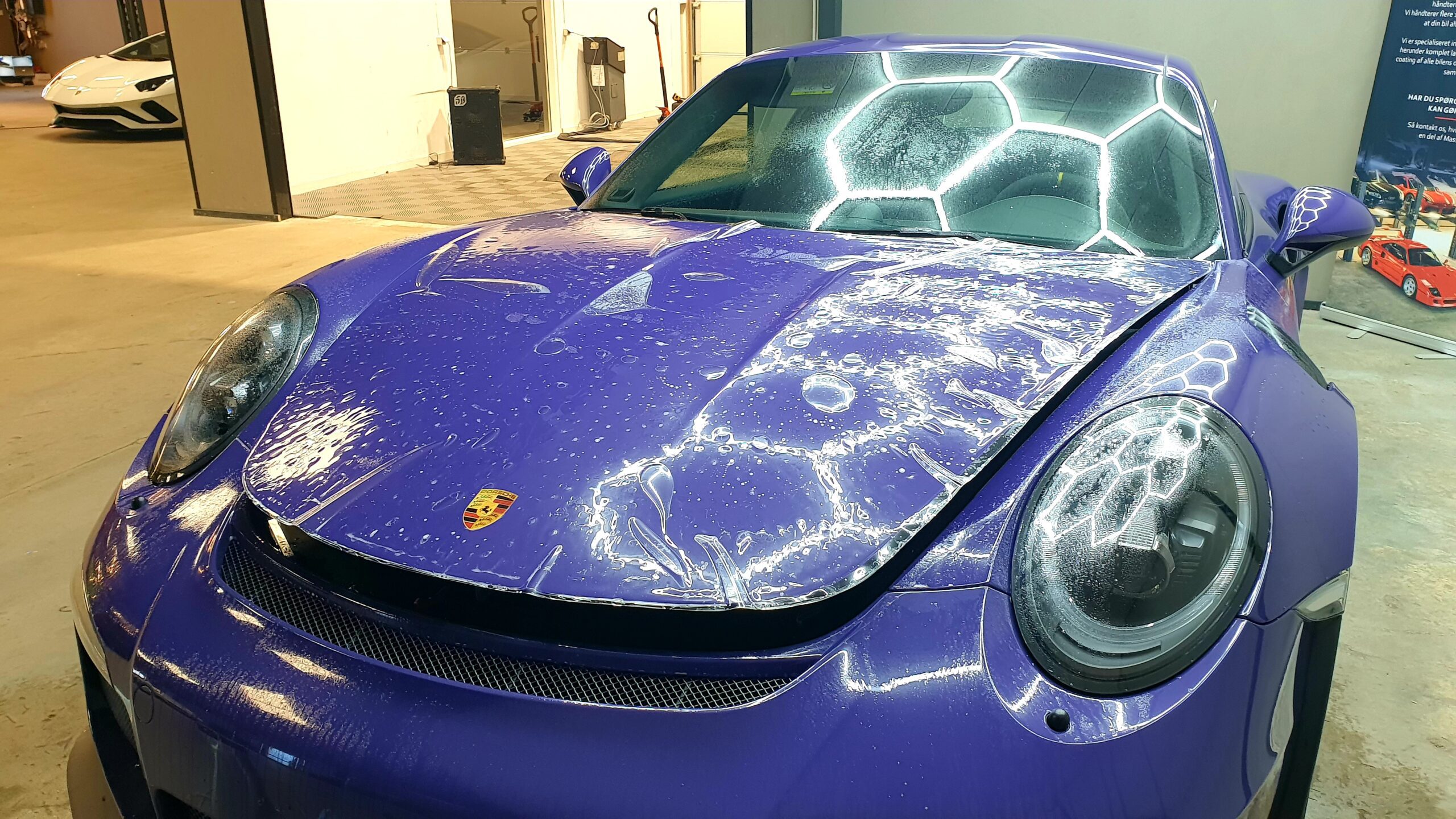 Porsche 911 GT3RS motorhjelm stenslagsfolie beskyttelse