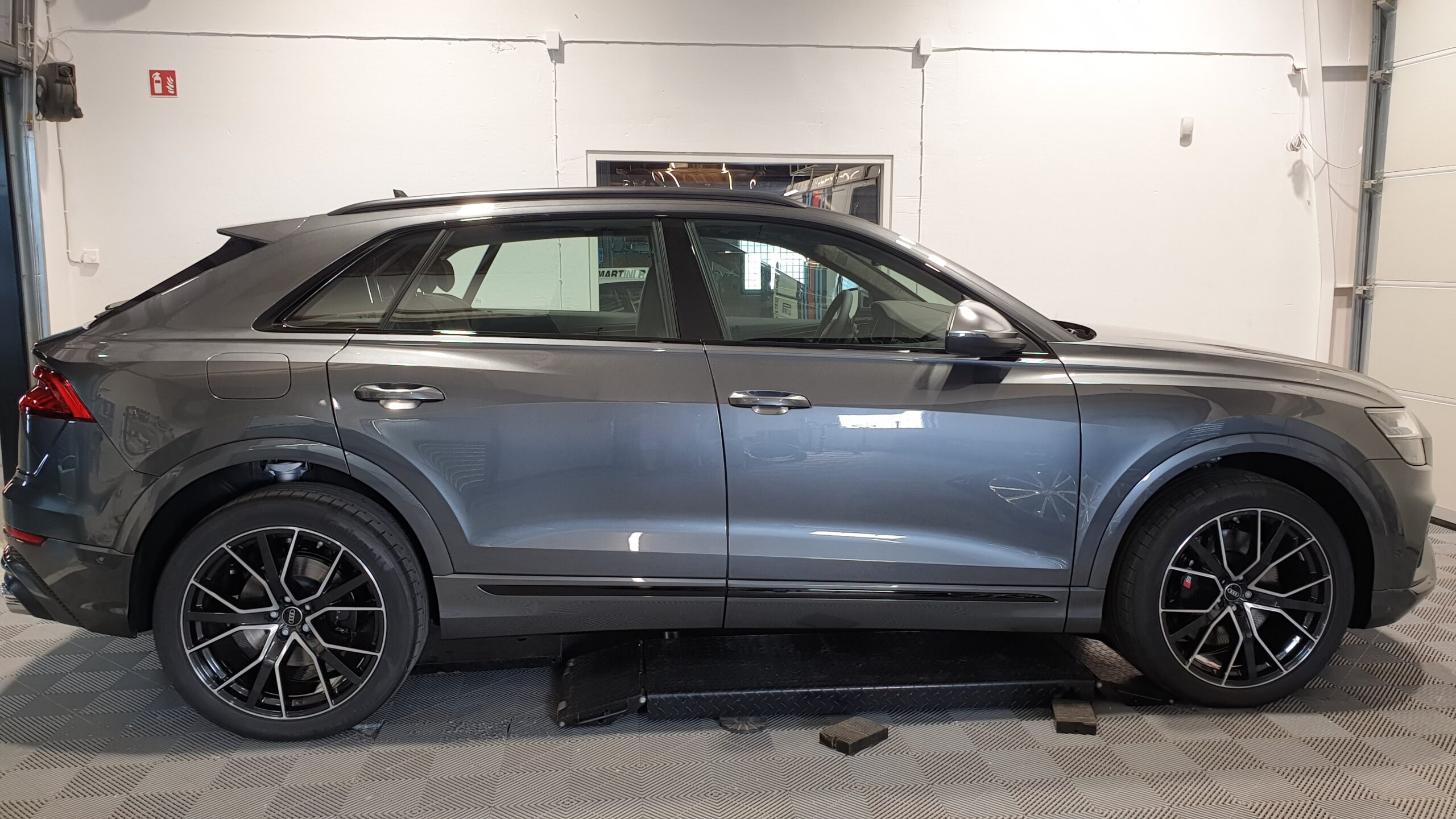 Audi SQ8 fuld bil beskyttelsesfolie Århus