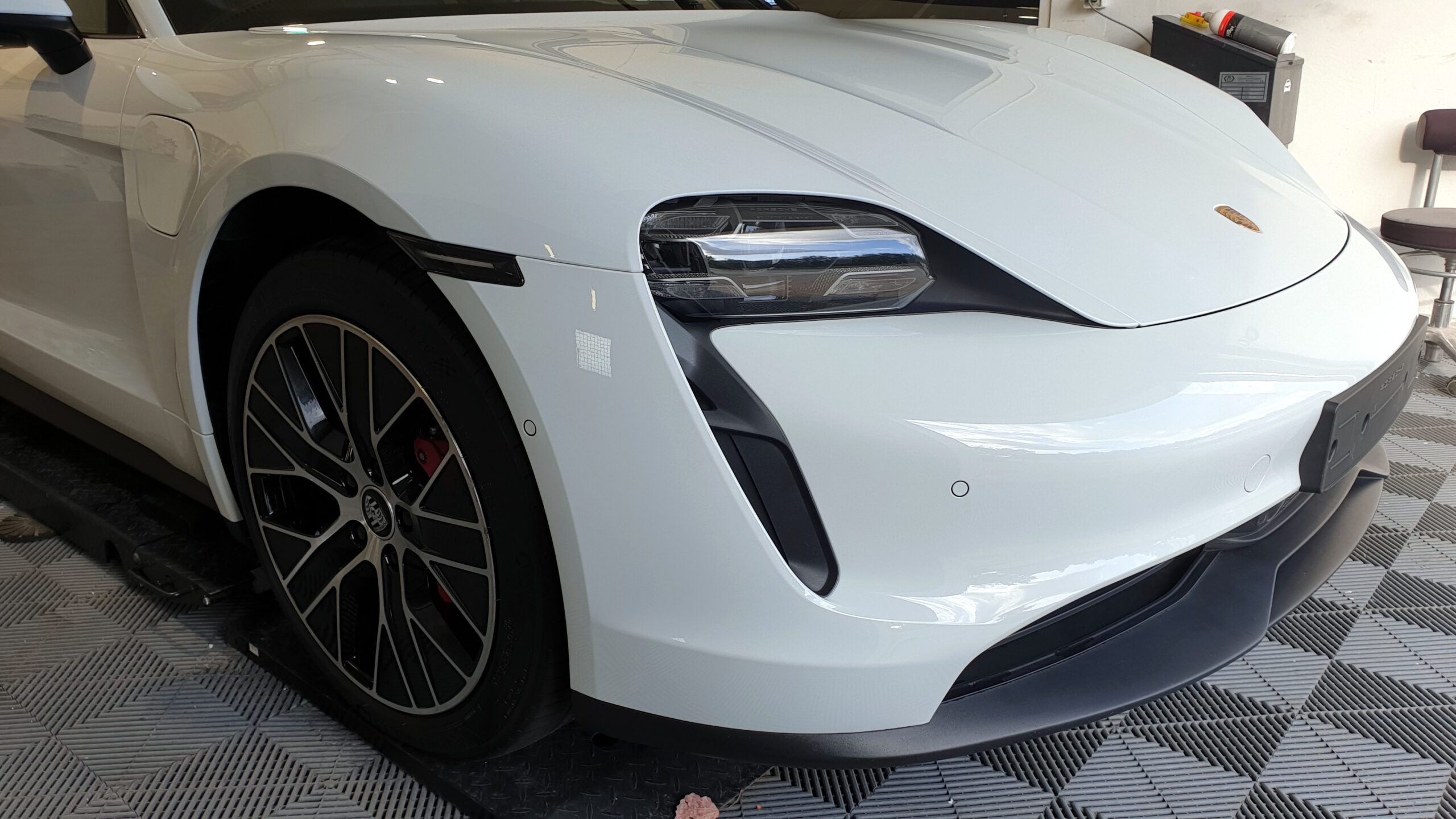 Porsche Taycan Full front og side paneller beskyttelsesfilm