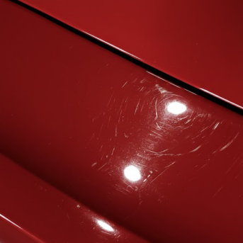 Professionel polering af bil lak hos RS Car Care i Aarhus